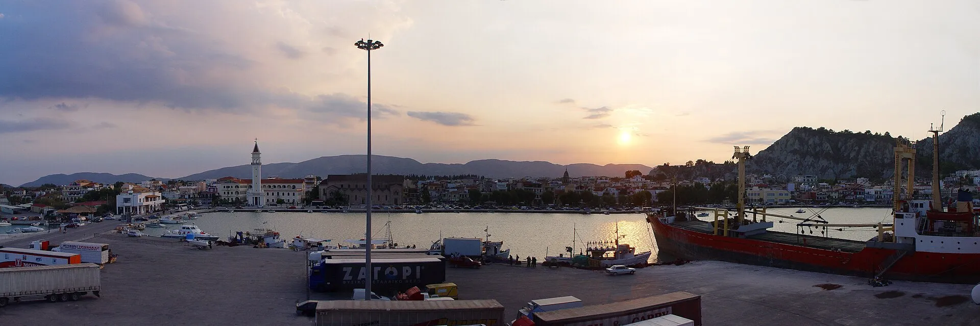 Crociera al Tramonto — Vela Serale nello Ionio